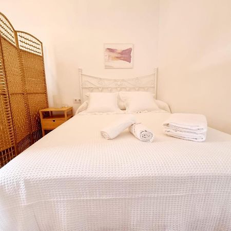 Apartamento Con Patio Sevillano ภายนอก รูปภาพ